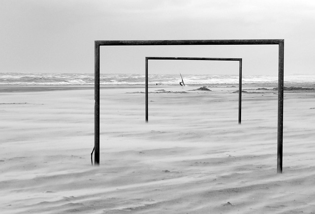 扑中保持了 扑中保持了